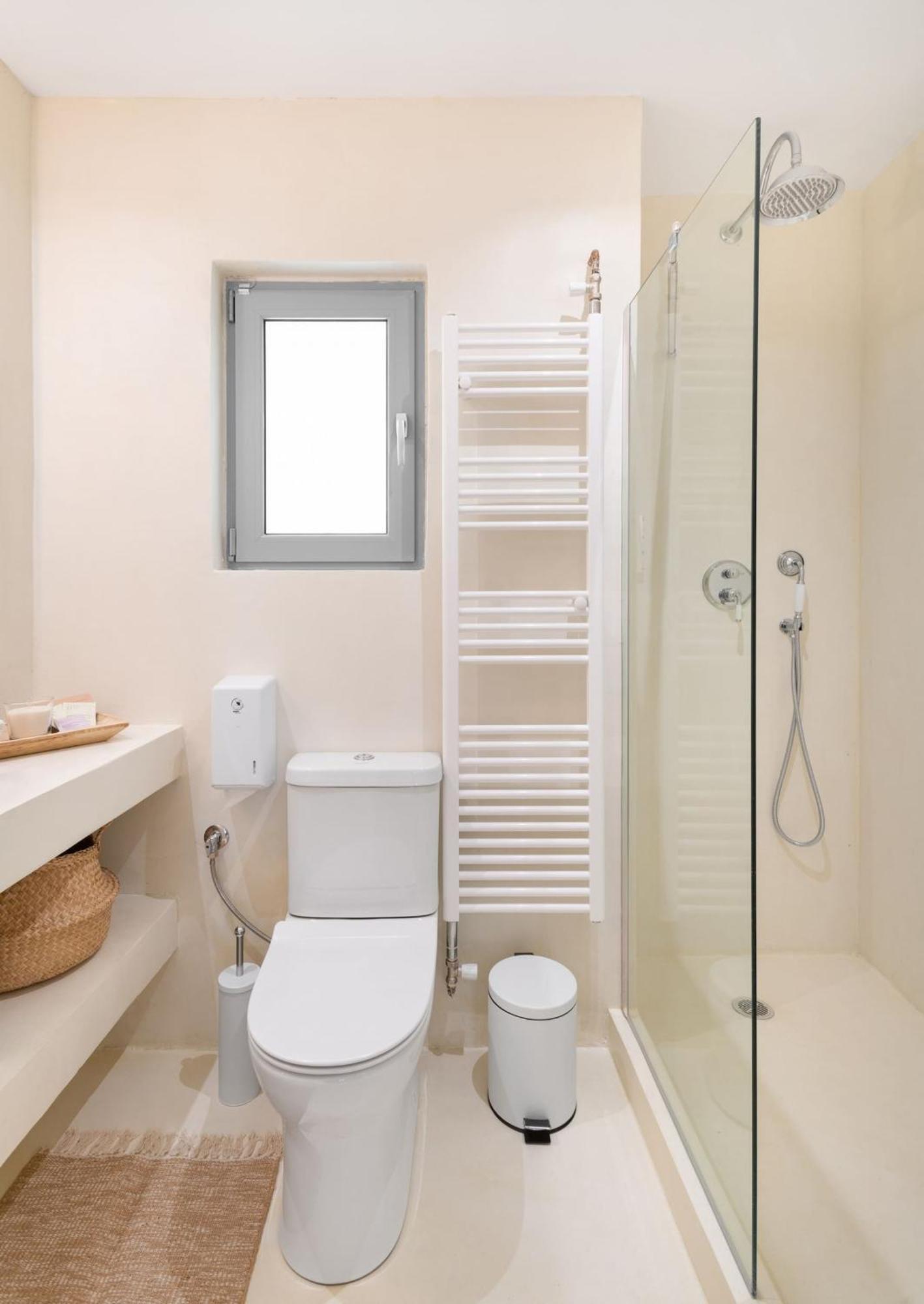 Modern & Stylish Hideaway Downtown Near Acropolis & Metro Apartment Athen